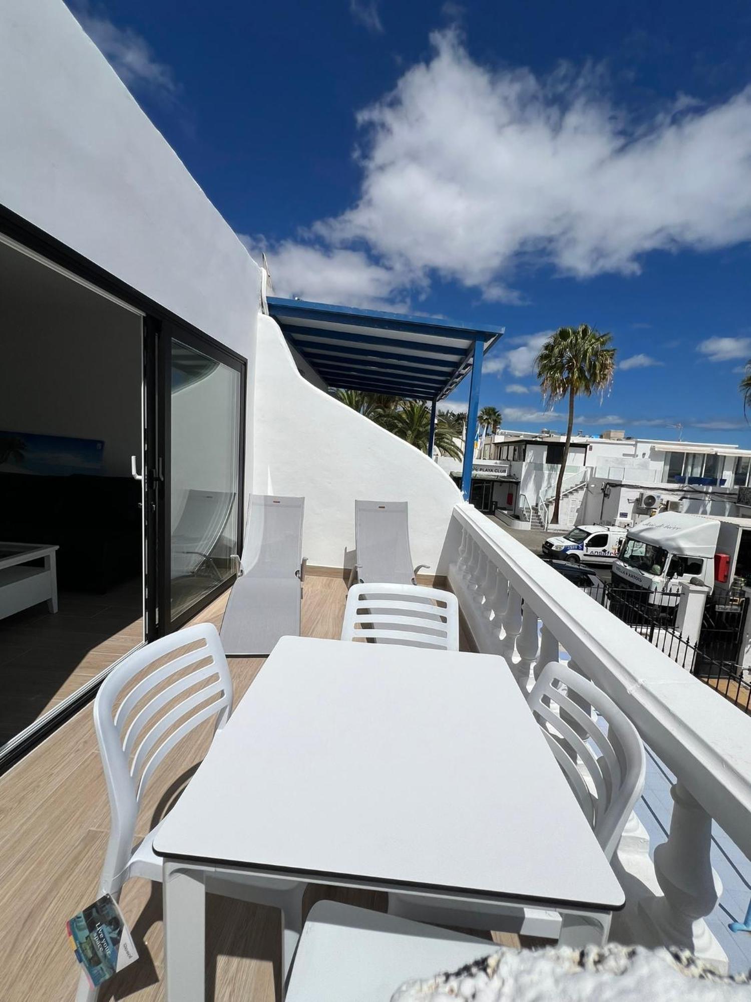 Casa Oasis Central Puerto del Carmen  Buitenkant foto