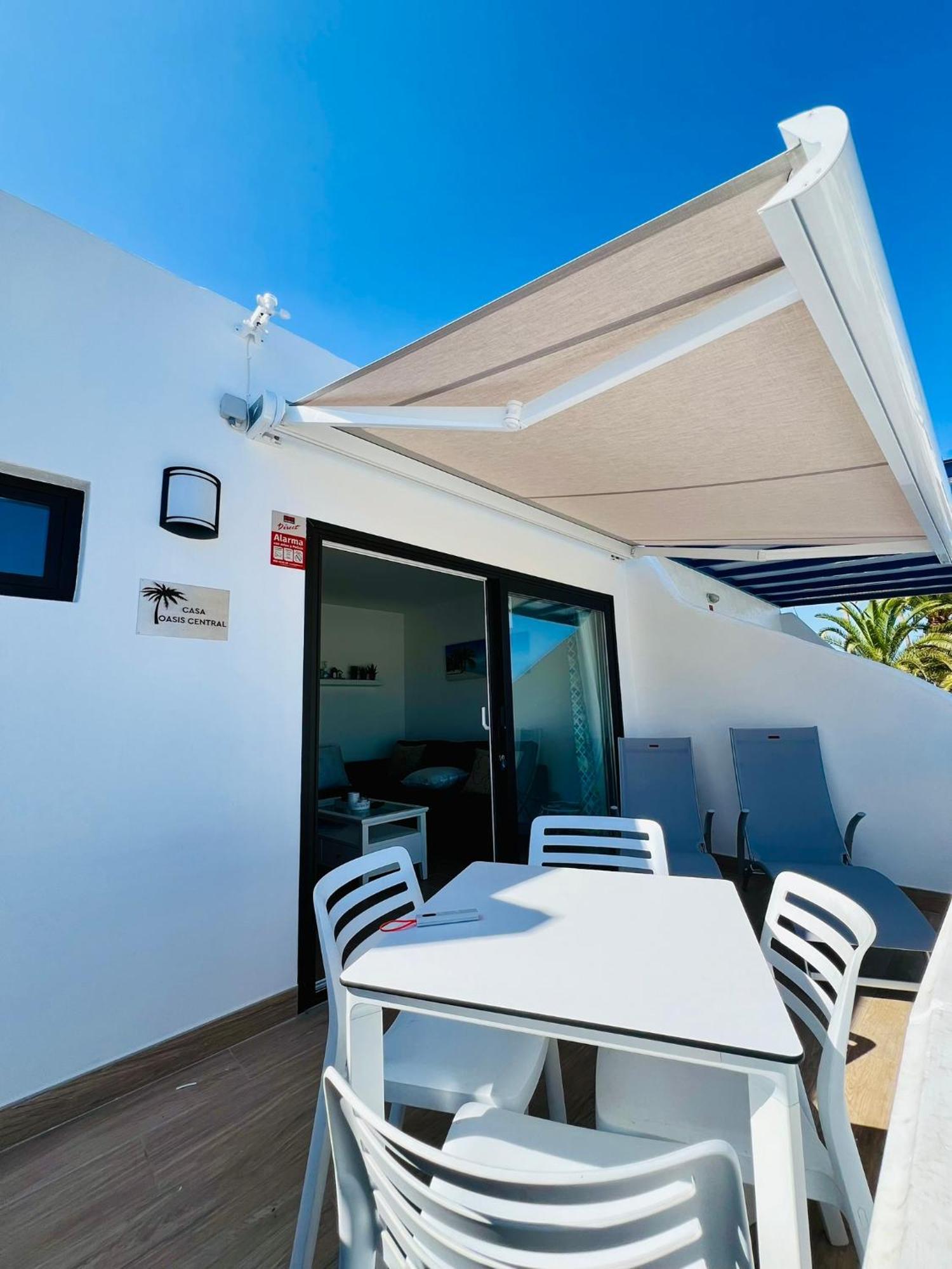 Casa Oasis Central Puerto del Carmen  Buitenkant foto